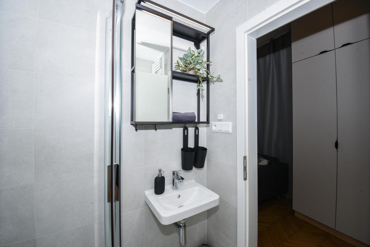 City Center Studio - Comfy & Modern Bratysława Zewnętrze zdjęcie