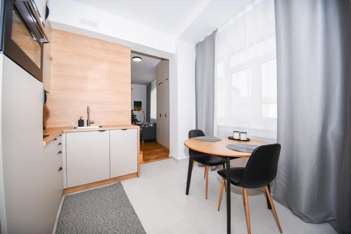 City Center Studio - Comfy & Modern Bratysława Zewnętrze zdjęcie